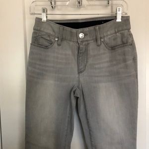 Chico’s Oh So Slimming skinny jeans